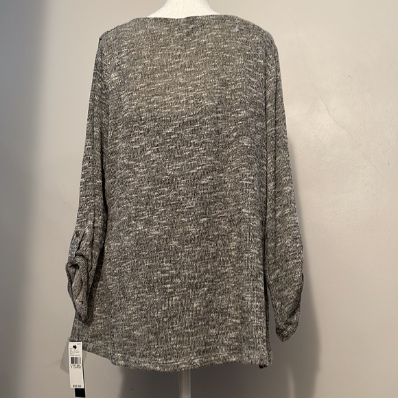 AB STUDIO textured sweater over black cami NWT (23G7C86) - Picture 5 of 14